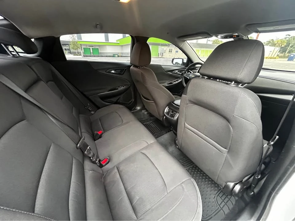 2019 Chevrolet Malibu - Image 11 of 15
