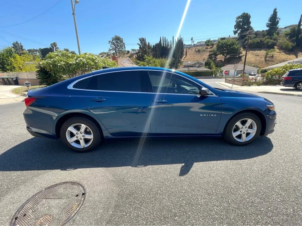 2019 Chevrolet Malibu - Image 6 of 13