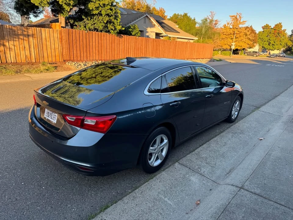 2019 Chevrolet Malibu - Image 6 of 11