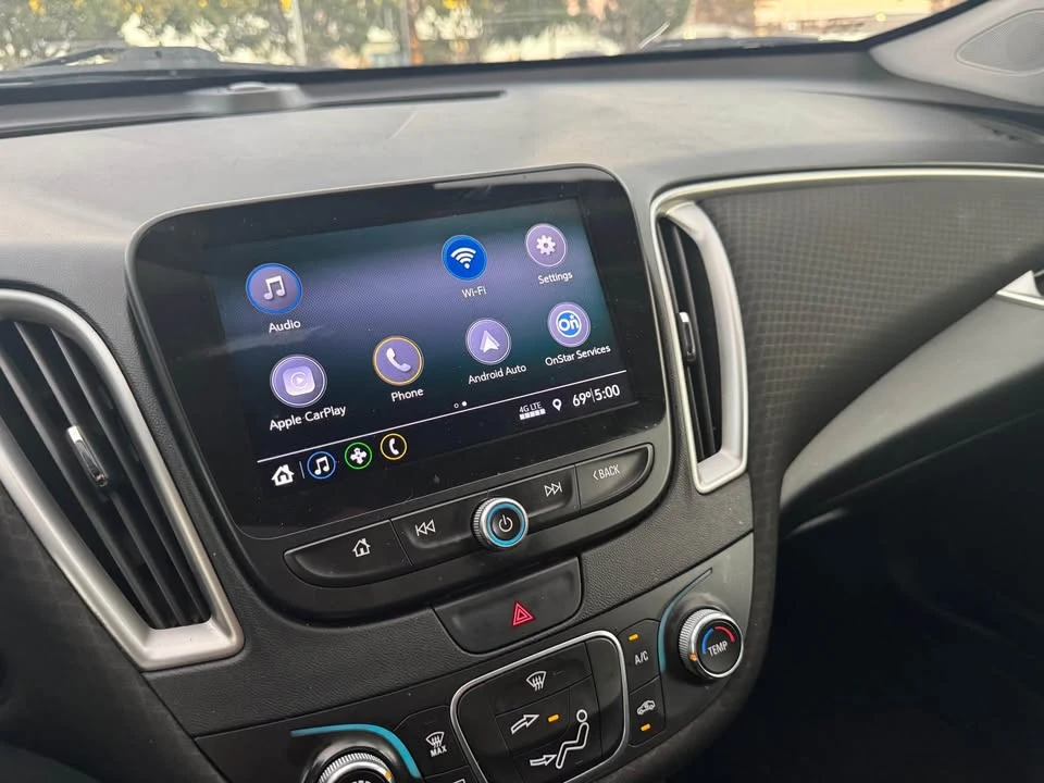 2019 Chevrolet Malibu - Image 11 of 11