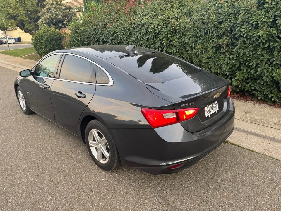 2019 Chevrolet Malibu - Image 3 of 11