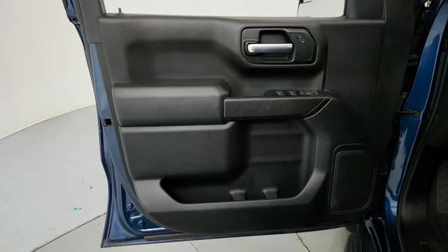 2019 Chevrolet Silverado 4th Gen - Image 11 of 20