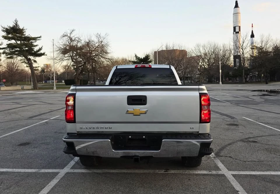 2019 Chevrolet Silverado 3rd Gen - Image 5 of 17