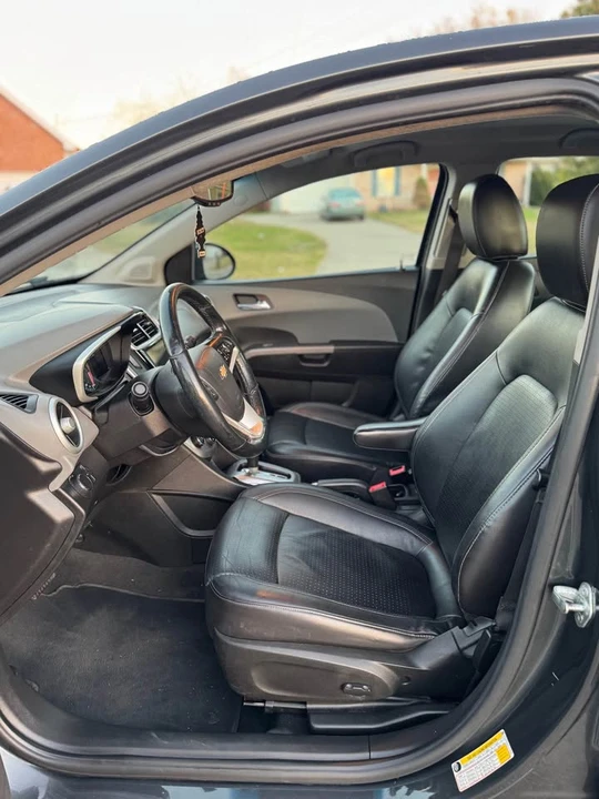 2019 Chevrolet Aveo/Sonic - Image 13 of 19