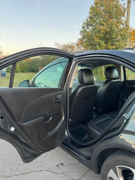 2019 Chevrolet Aveo/Sonic - Image 5 of 19