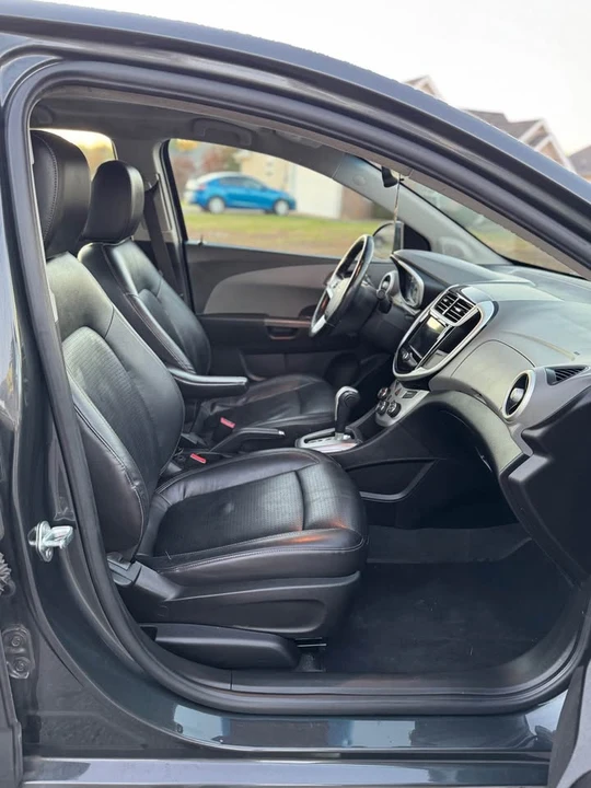 2019 Chevrolet Aveo/Sonic - Image 10 of 19