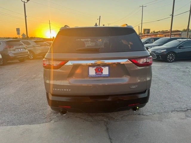 2019 Chevrolet Traverse - Image 4 of 15