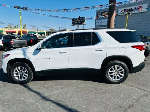 2019 Chevrolet Traverse - Image 9 of 16