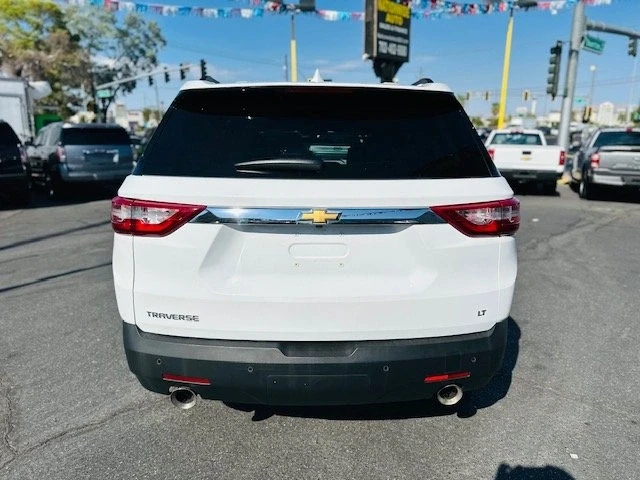 2019 Chevrolet Traverse - Image 5 of 16