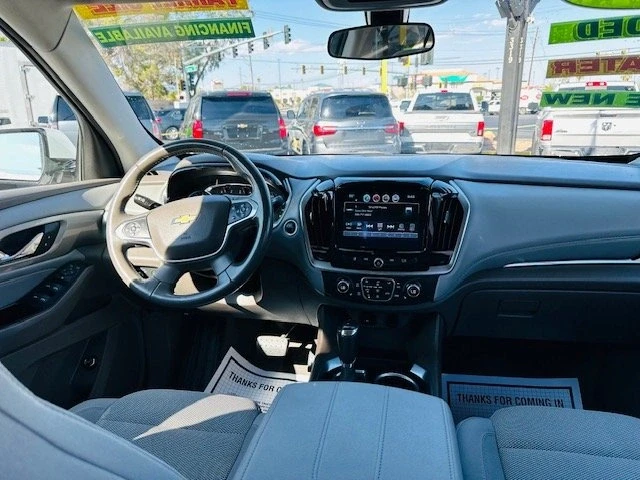 2019 Chevrolet Traverse - Image 13 of 16