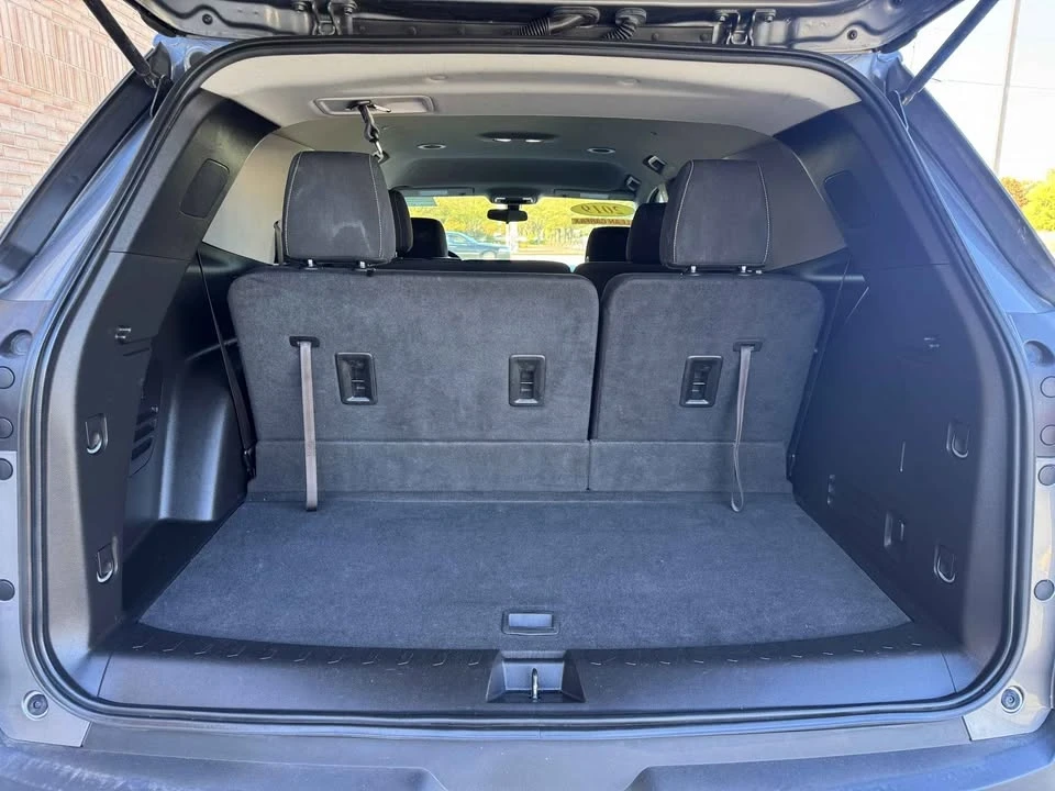2019 Chevrolet Traverse - Image 17 of 20