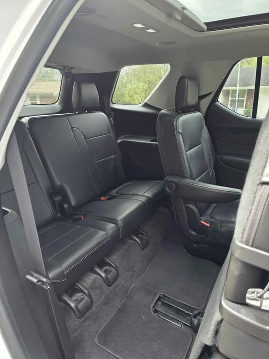 2019 Chevrolet Traverse - Image 11 of 14