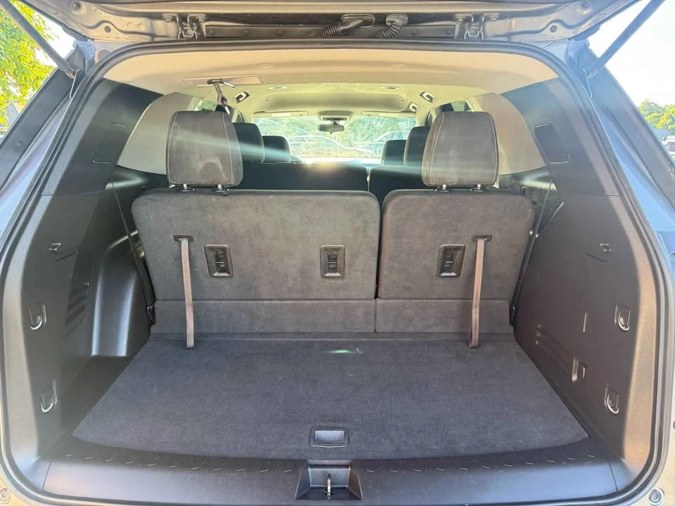 2019 Chevrolet Traverse - Image 13 of 17