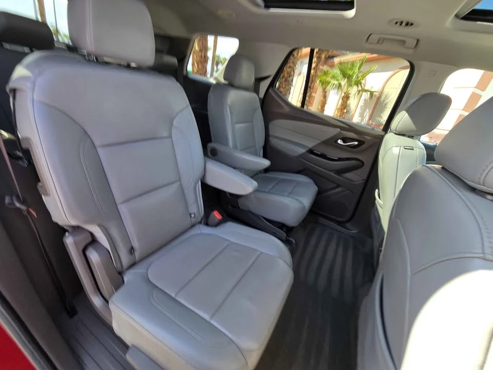 2019 Chevrolet Traverse - Image 14 of 18