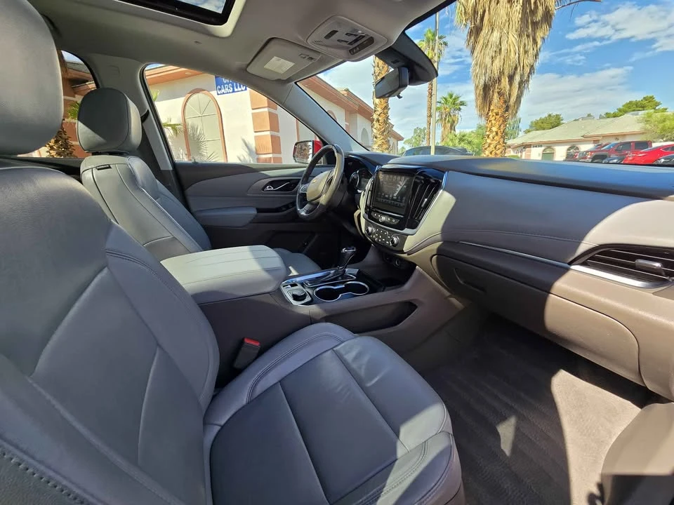 2019 Chevrolet Traverse - Image 12 of 18