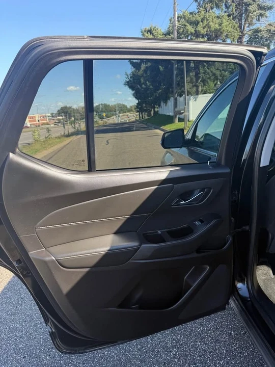 2019 Chevrolet Traverse - Image 11 of 20