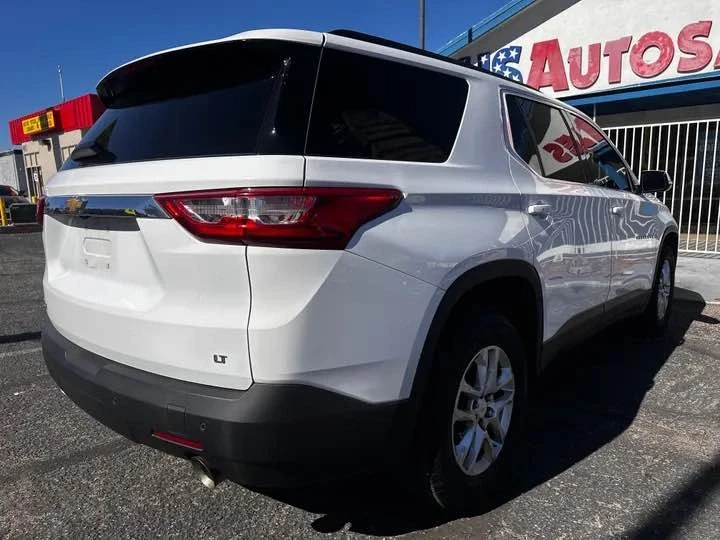 2019 Chevrolet Traverse - Image 4 of 9