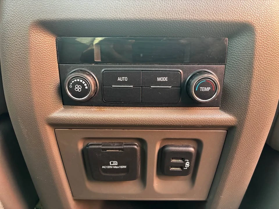 2019 Chevrolet Traverse - Image 15 of 19