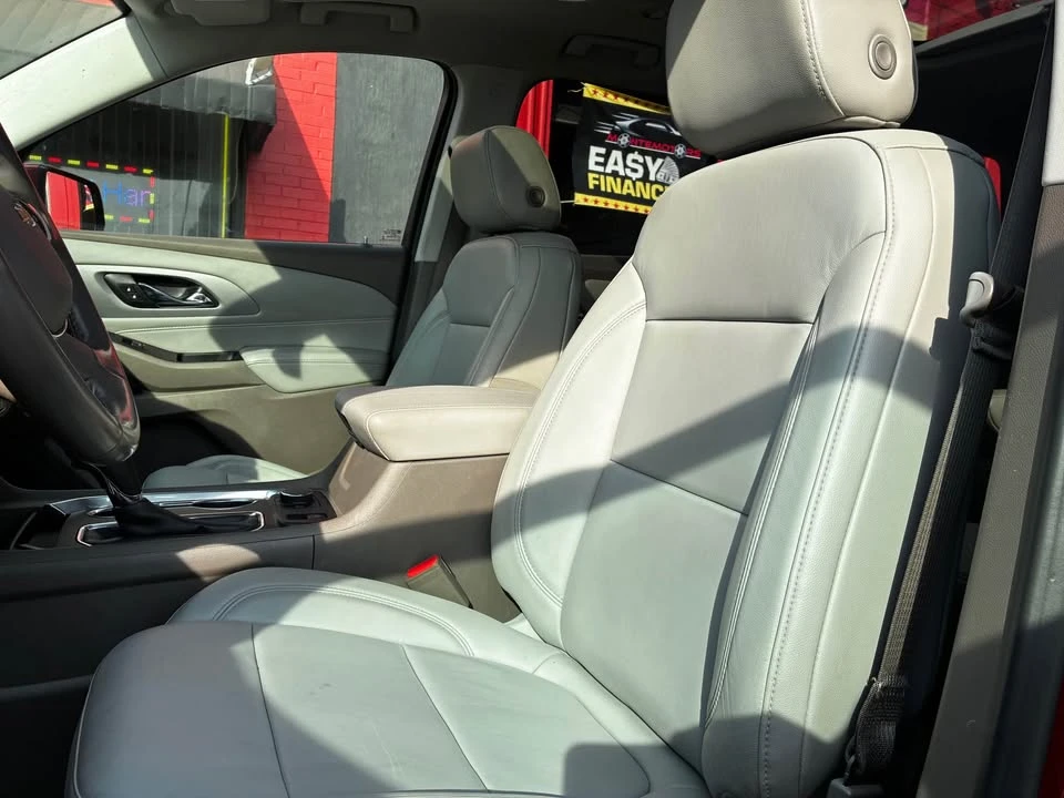 2019 Chevrolet Traverse - Image 5 of 19