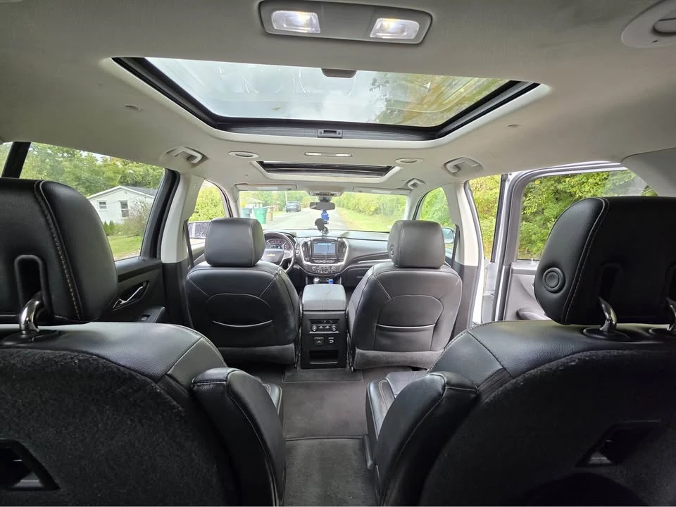 2019 Chevrolet Traverse - Image 5 of 11