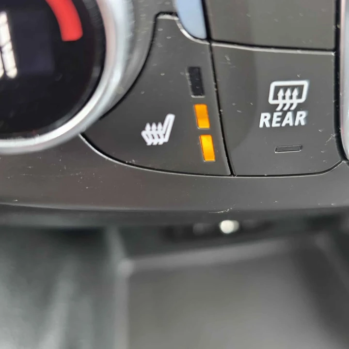 2019 Chevrolet Traverse - Image 12 of 19