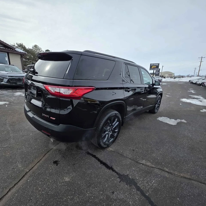 2019 Chevrolet Traverse - Image 2 of 19