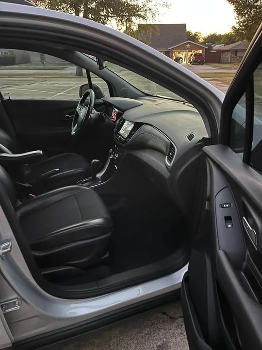 2019 Chevrolet Trax - Image 8 of 12