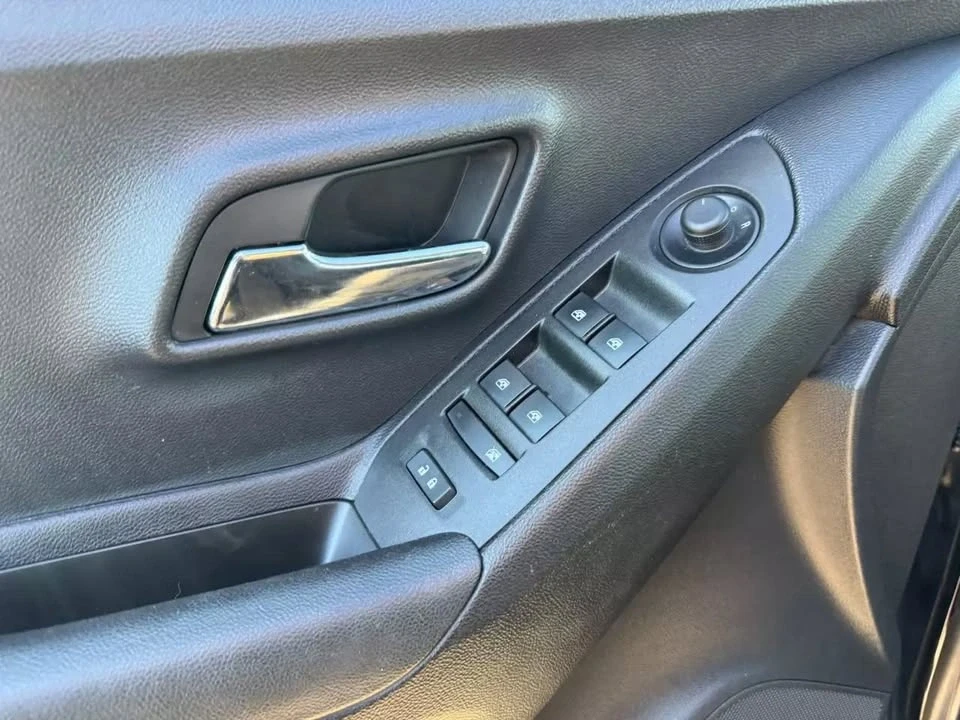 2019 Chevrolet Trax - Image 14 of 15