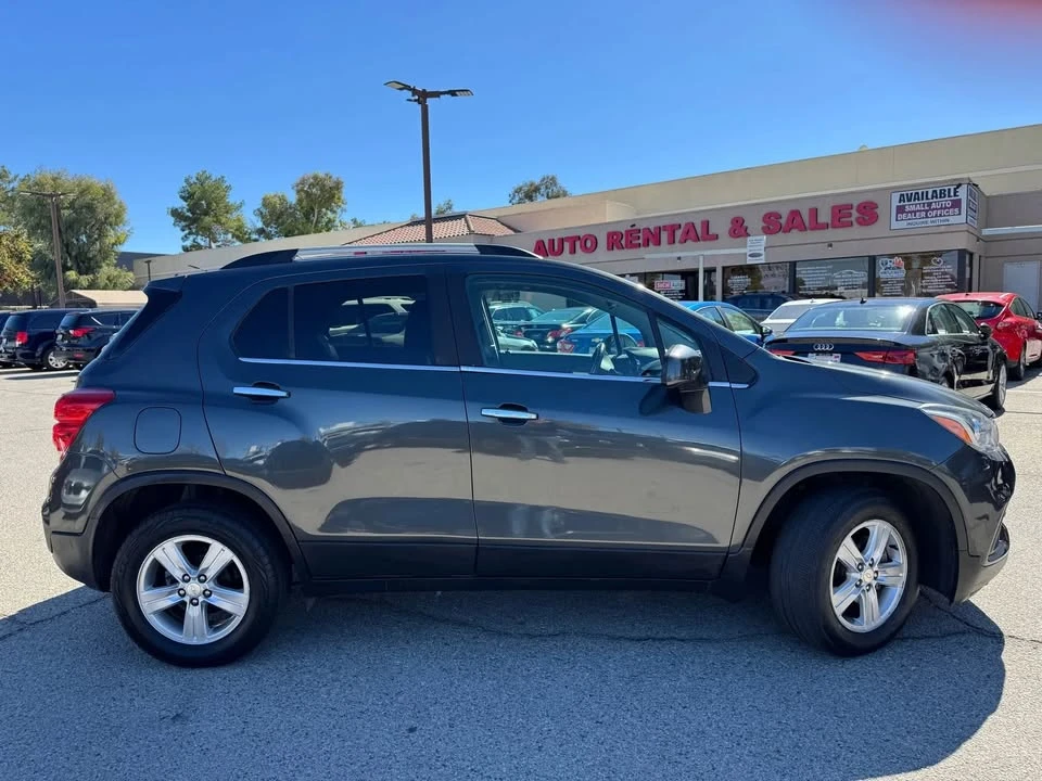 2019 Chevrolet Trax - Image 2 of 19