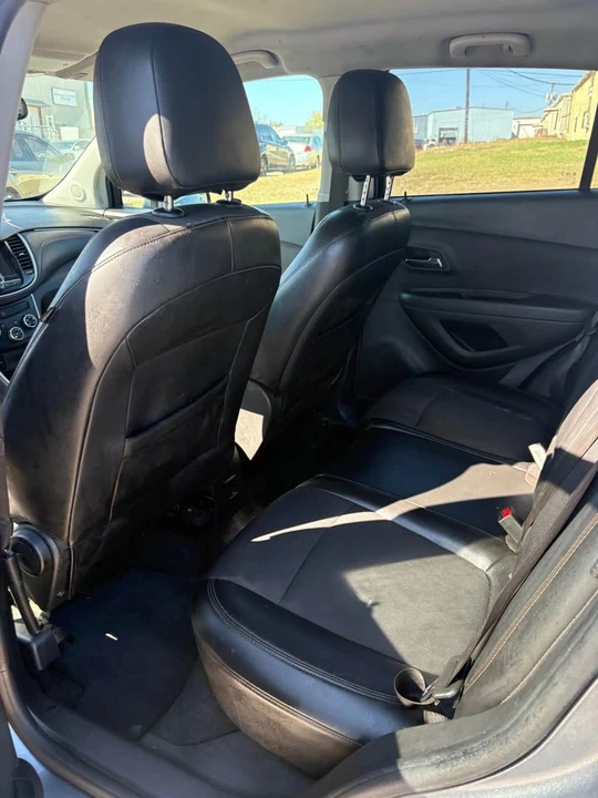 2019 Chevrolet Trax - Image 2 of 5