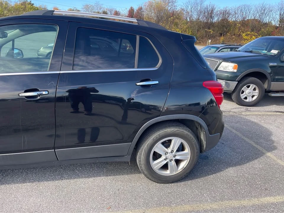 2019 Chevrolet Trax - Image 10 of 11