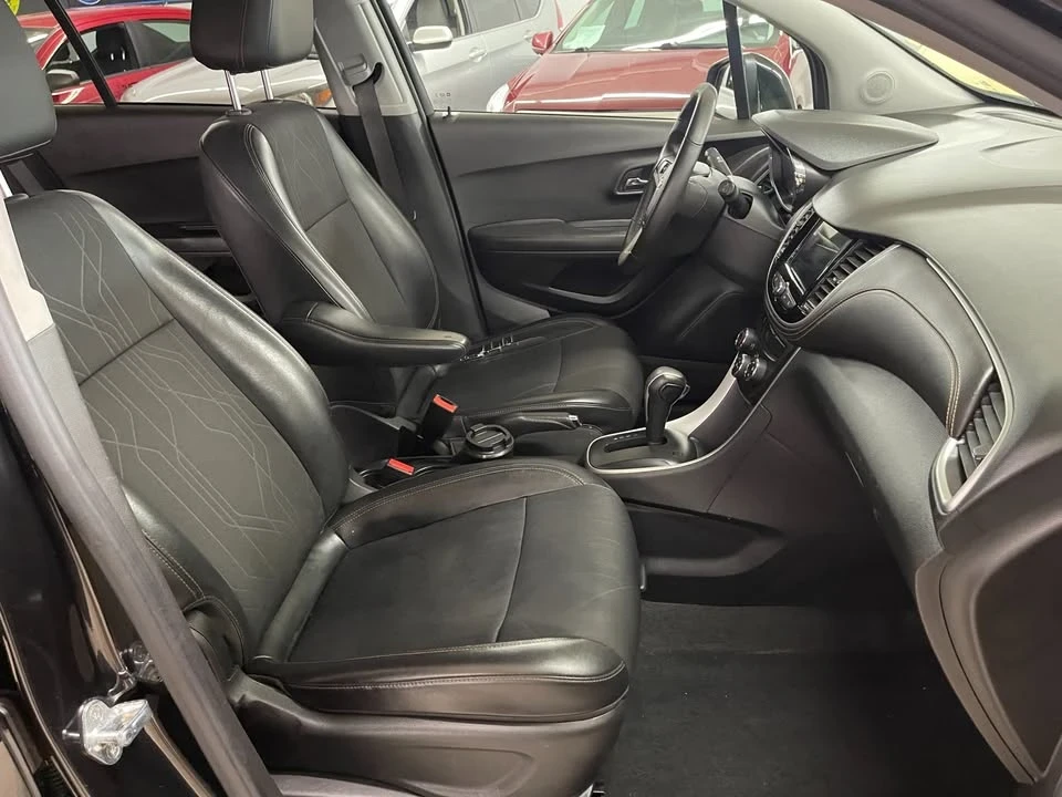 2019 Chevrolet Trax - Image 13 of 20