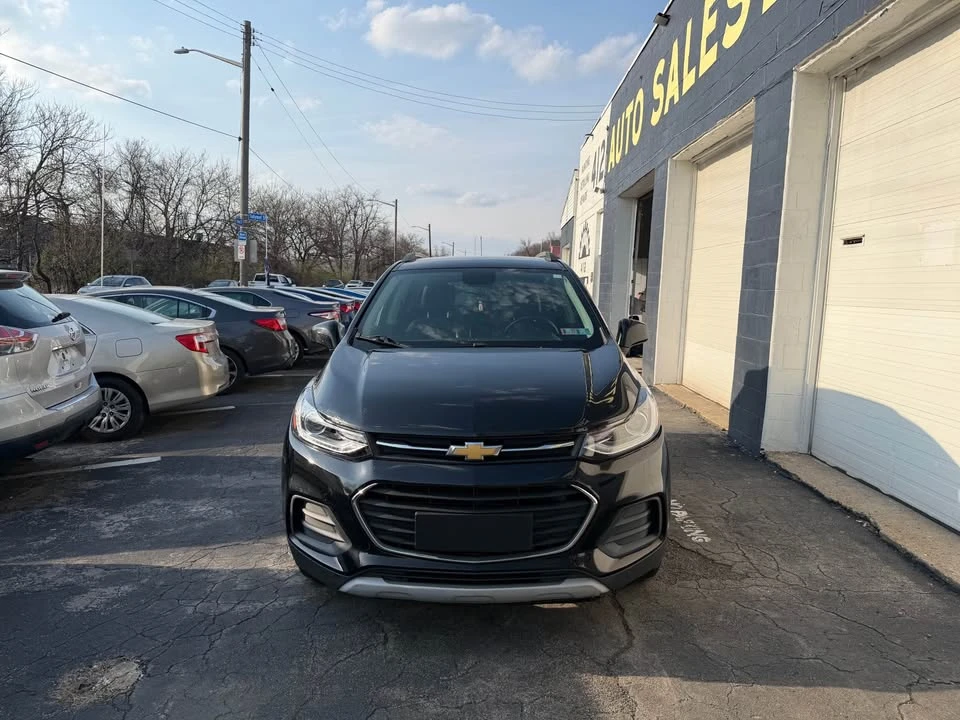 2019 Chevrolet Trax - Image 2 of 18