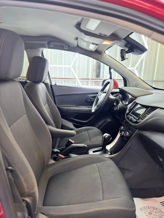2019 Chevrolet Trax - Image 8 of 10