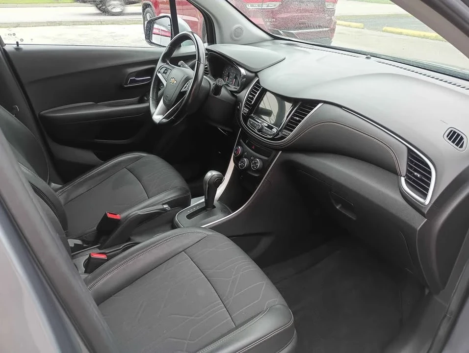 2019 Chevrolet Trax - Image 6 of 8