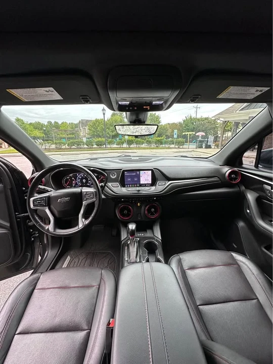 2019 Chevrolet Blazer - Image 6 of 10