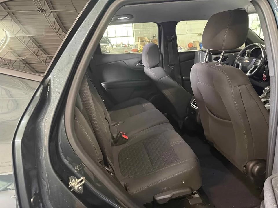 2019 Chevrolet Blazer - Image 5 of 10
