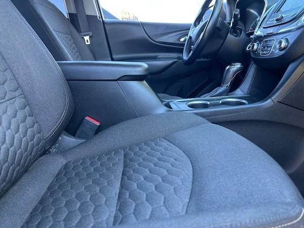 2019 Chevrolet Equinox - Image 9 of 16