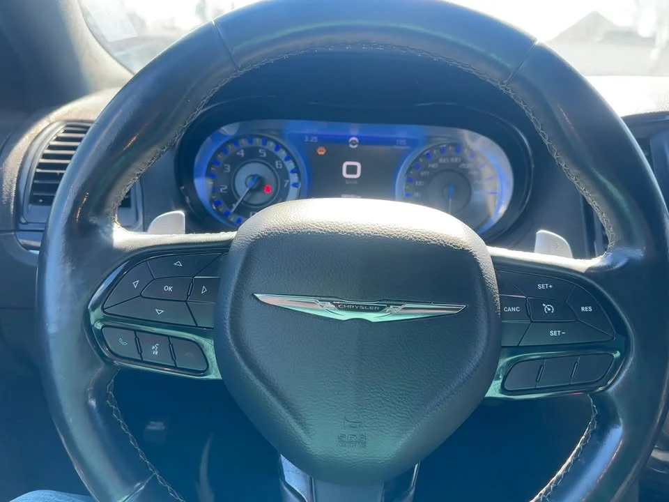 2019 Chrysler 300 (2005-2023) - Image 11 of 14