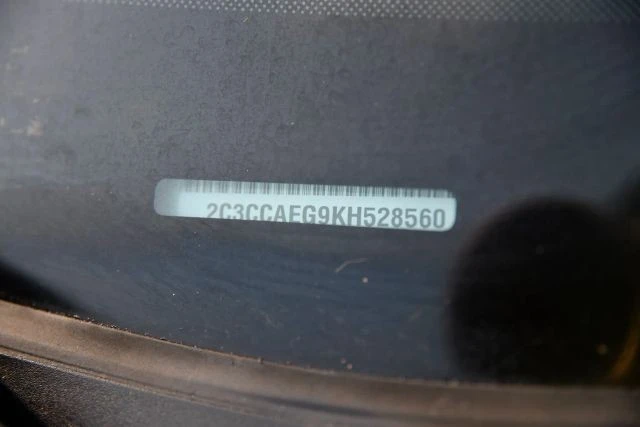 2019 Chrysler 300 (2005-2023) - Image 25 of 30
