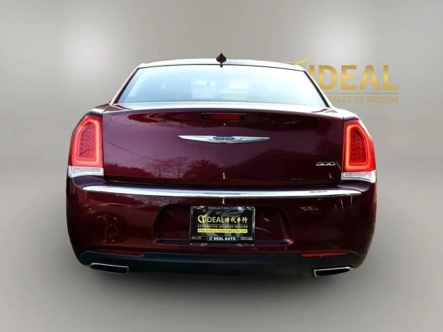 2019 Chrysler 300 (2005-2023) - Image 6 of 30