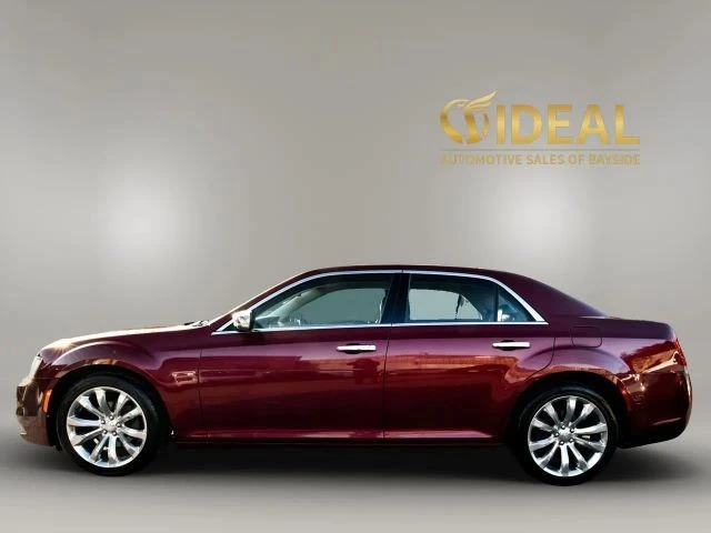 2019 Chrysler 300 (2005-2023) - Image 4 of 30