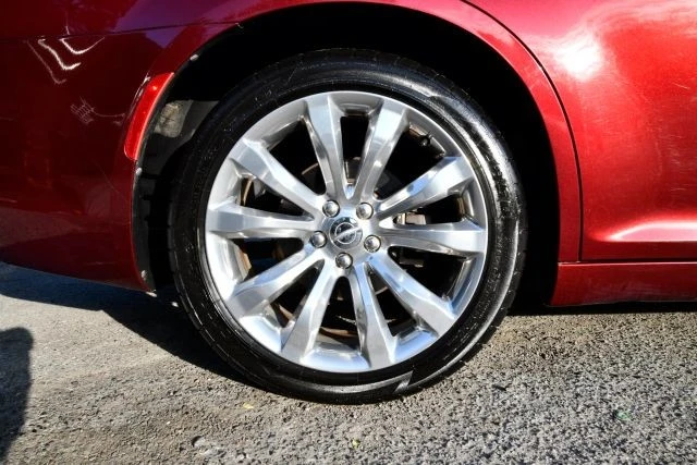 2019 Chrysler 300 (2005-2023) - Image 28 of 30