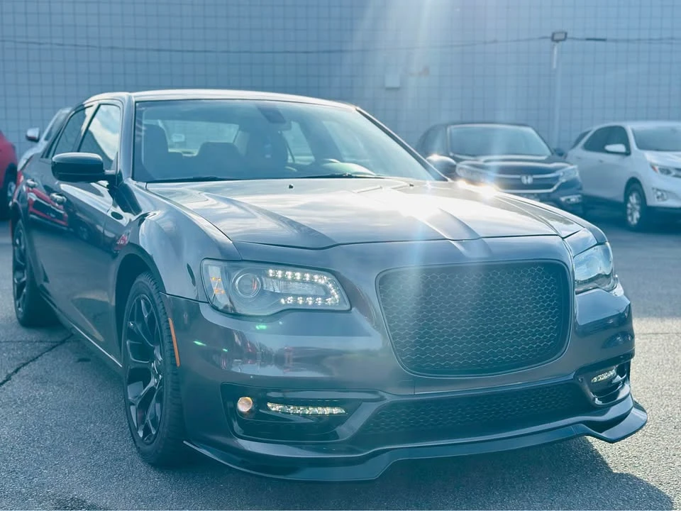 2019 Chrysler 300 (2005-2023) - Image 3 of 20