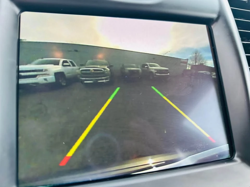 2019 Chrysler 300 (2005-2023) - Image 15 of 20