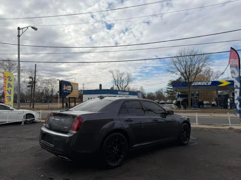2019 Chrysler 300 (2005-2023) - Image 12 of 12
