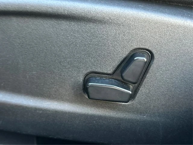 2019 Chrysler 300 (2005-2023) - Image 19 of 21