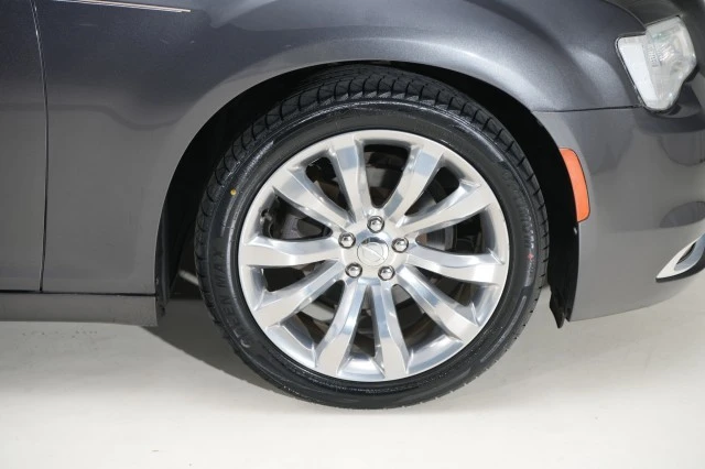2019 Chrysler 300 (2005-2023) - Image 20 of 21