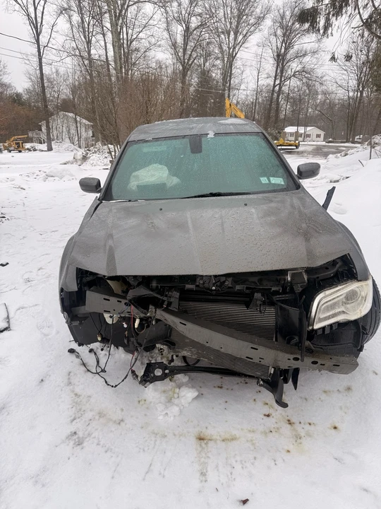 2019 Chrysler 300 (2005-2023) - Image 11 of 20