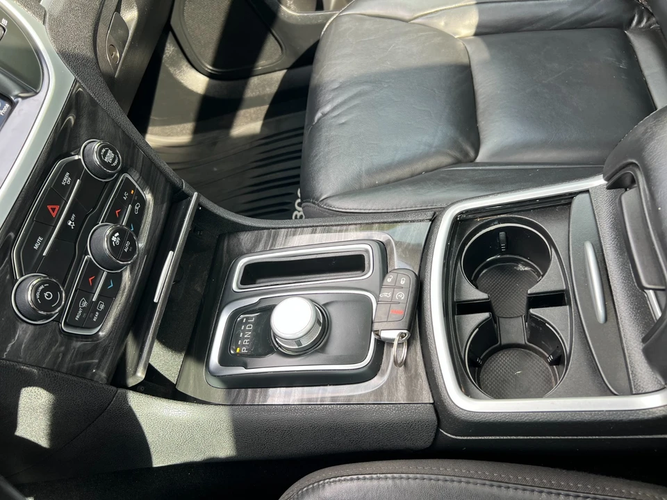 2019 Chrysler 300 (2005-2023) - Image 26 of 27